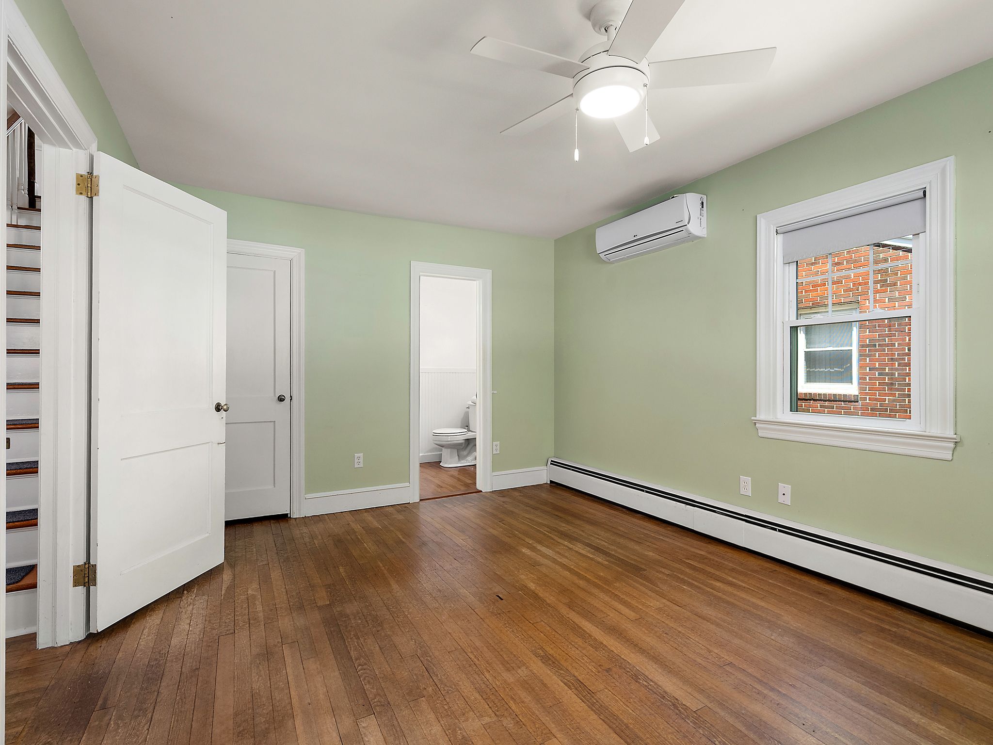 Gallery image slideShow15