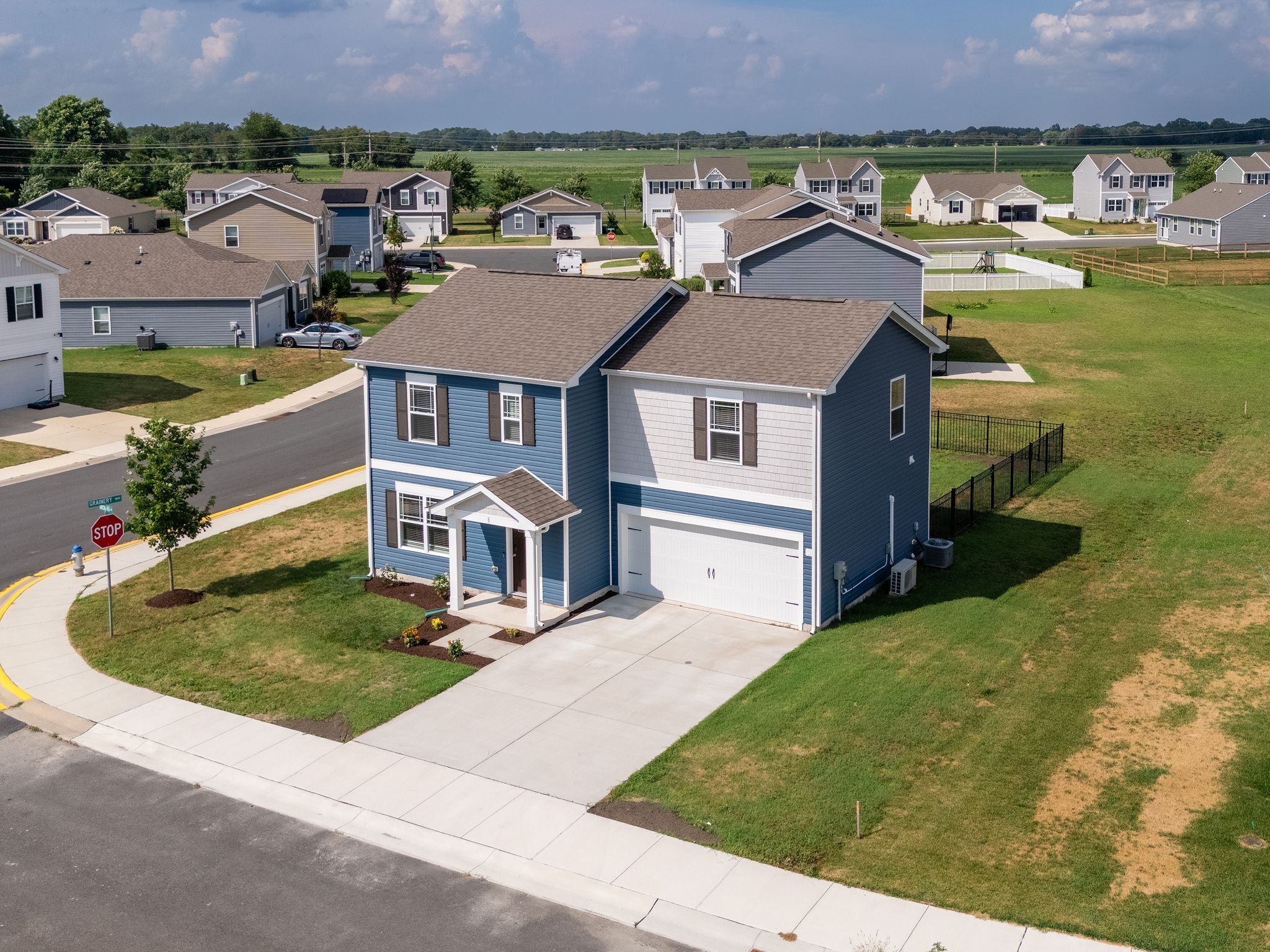 Gallery image slideShow20