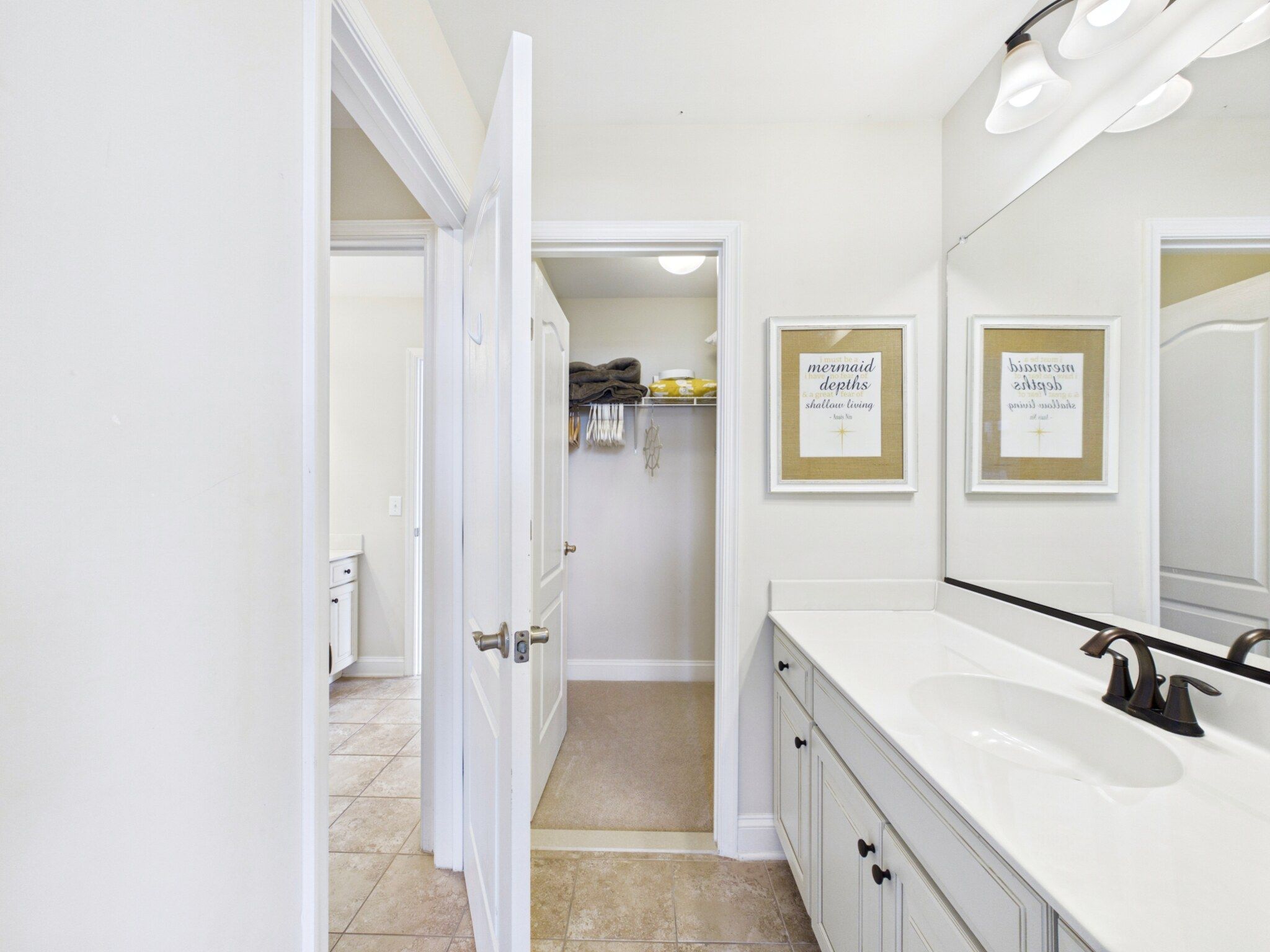 Gallery image slideShow54